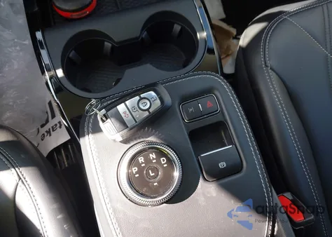 2022 Ford Mustang Mach-E Select z USA, uszkodzony, nr VIN 3FMTK1RM7NMA17672